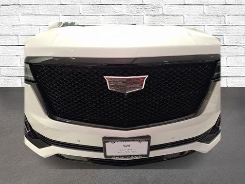 Crystal White Tri-Coat 2024 Cadillac Escalade Sport Platinum