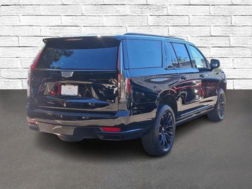 2022 Cadillac Escalade ESV Sport