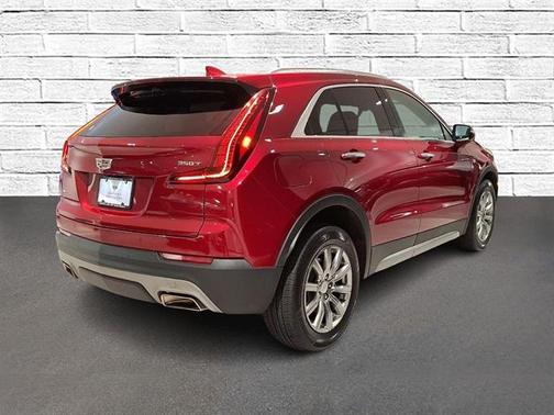 2021 Cadillac XT4 Premium Luxury