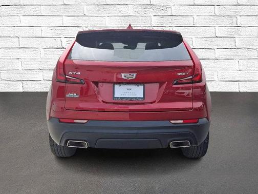 2022 Cadillac XT4 Luxury