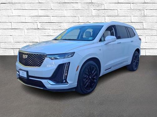 2022 Cadillac XT6 Premium Luxury AWD
