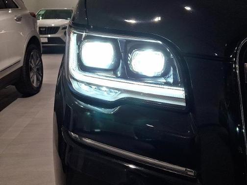 Black 2023 Lincoln Navigator L Black Label