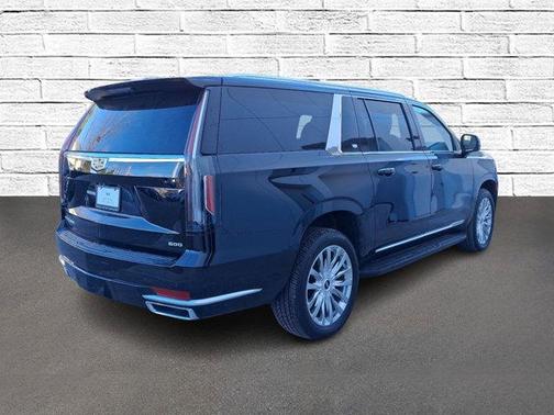 2022 Cadillac Escalade ESV Premium Luxury