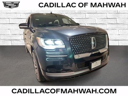 2022 Lincoln Navigator Standard