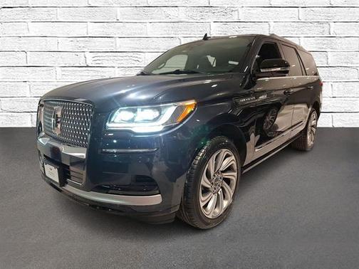 2022 Lincoln Navigator Standard