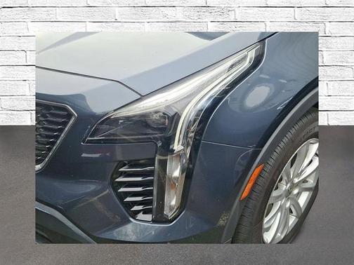 2021 Cadillac XT4 Luxury