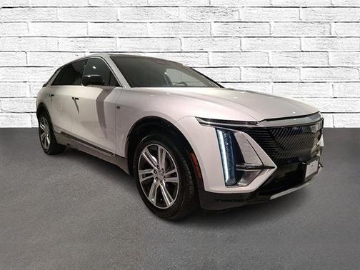 2024 Cadillac LYRIQ Tech
