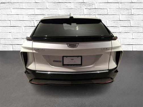 2024 Cadillac LYRIQ Tech