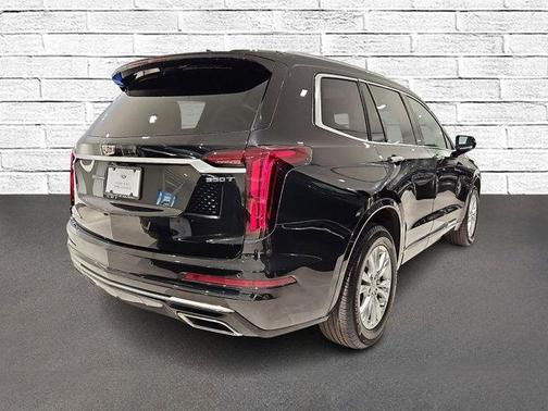 2024 Cadillac XT6 Luxury AWD