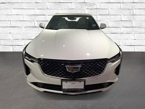 2023 Cadillac CT4 Premium Luxury