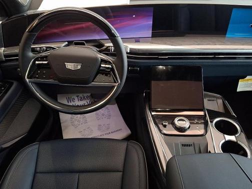 2025 Cadillac Escalade IQ Sport 2