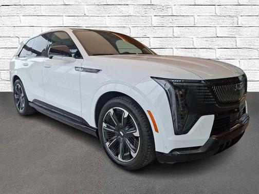 2025 Cadillac Escalade IQ 2