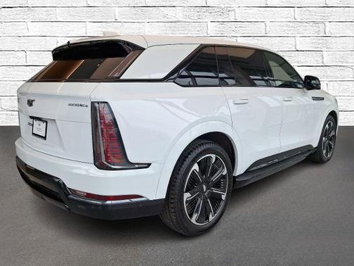 2025 Cadillac Escalade IQ Sport 2