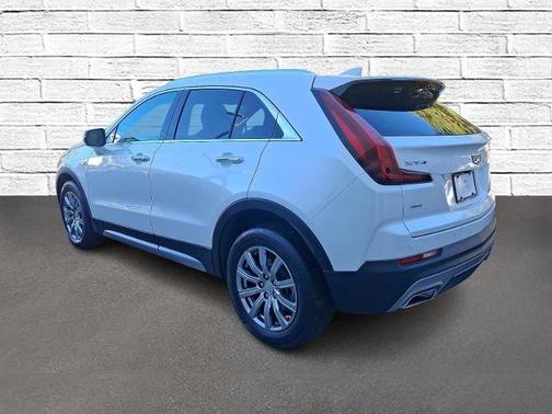 2021 Cadillac XT4 Premium Luxury