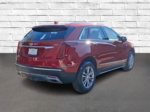 2022 Cadillac XT5 Premium Luxury
