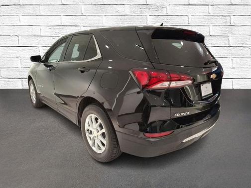 Mosaic Black Metallic 2024 Chevrolet Equinox LT