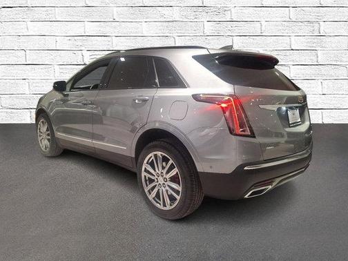 2023 Cadillac XT5 Sport