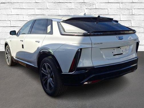 2025 Cadillac LYRIQ Luxury