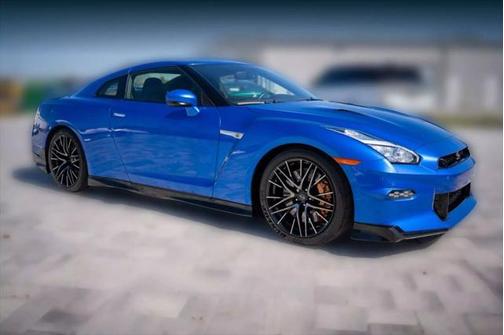 2024 Nissan GT-R Premium Dual-clutch 6-Speed Transmission