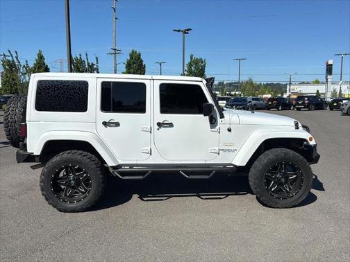 2015 Jeep Wrangler Unlimited Sahara
