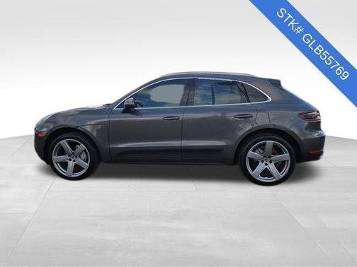 2016 Porsche Macan S