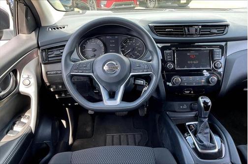 2022 Nissan Rogue Sport S