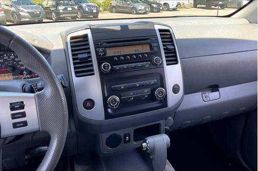 2016 Nissan Frontier S