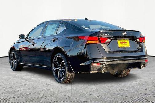2025 Nissan Altima SR AWD