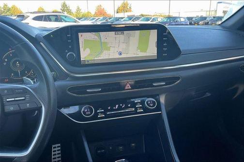 2022 Hyundai SONATA SEL Plus