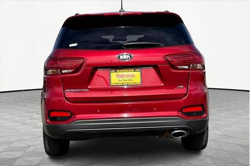 2019 Kia Sorento S