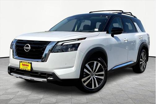 2025 Nissan Pathfinder Platinum 4WD