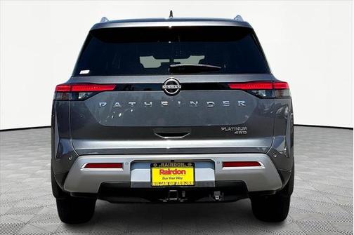 2023 Nissan Pathfinder Platinum 4WD