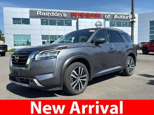 2023 Nissan Pathfinder Platinum 4WD