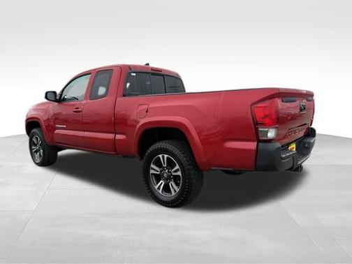 2016 Toyota Tacoma TRD Sport