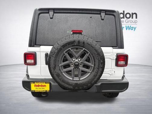 Bright White Clearcoat 2024 Jeep Wrangler Sport S