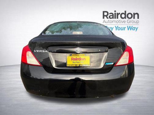 2013 Nissan Versa 1.6 S