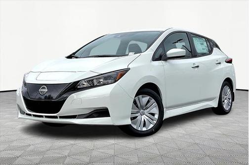 2025 Nissan Leaf S