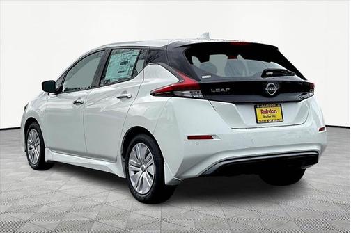 2025 Nissan Leaf S