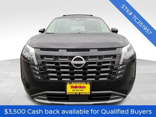 Super Black 2026 Nissan Pathfinder Platinum