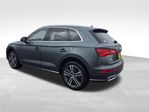 2020 Audi Q5 Premium Plus 55 TFSI e quattro S tronic