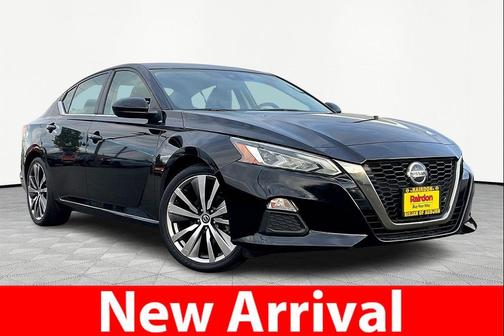 2020 Nissan Altima SR FWD