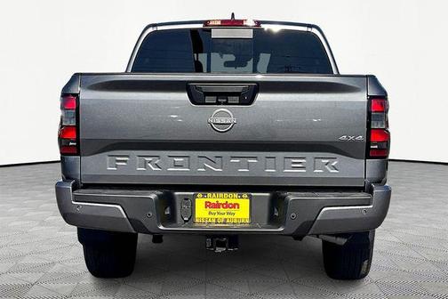 2025 Nissan Frontier SV