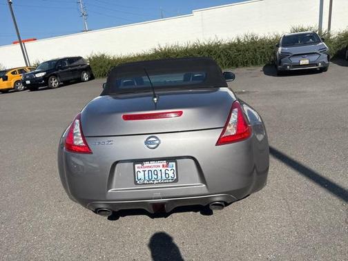 2010 Nissan 370Z Touring