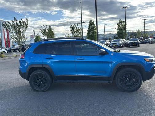 2019 Jeep Cherokee Trailhawk
