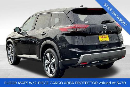 2025 Nissan Rogue SL