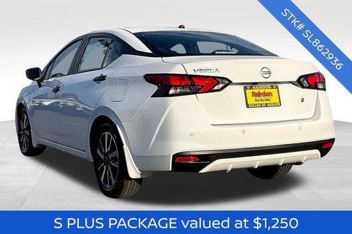 2025 Nissan Versa 1.6 S