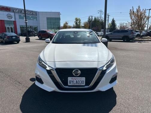 2022 Nissan Altima 2.5 SV