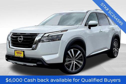 2025 Nissan Pathfinder Platinum 4WD