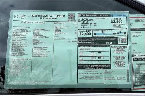 2025 Nissan Pathfinder Platinum 4WD