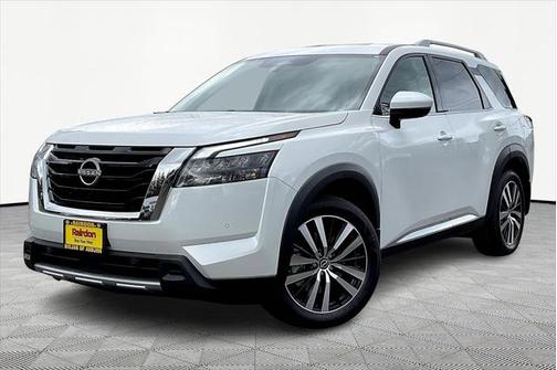 2025 Nissan Pathfinder Platinum 4WD
